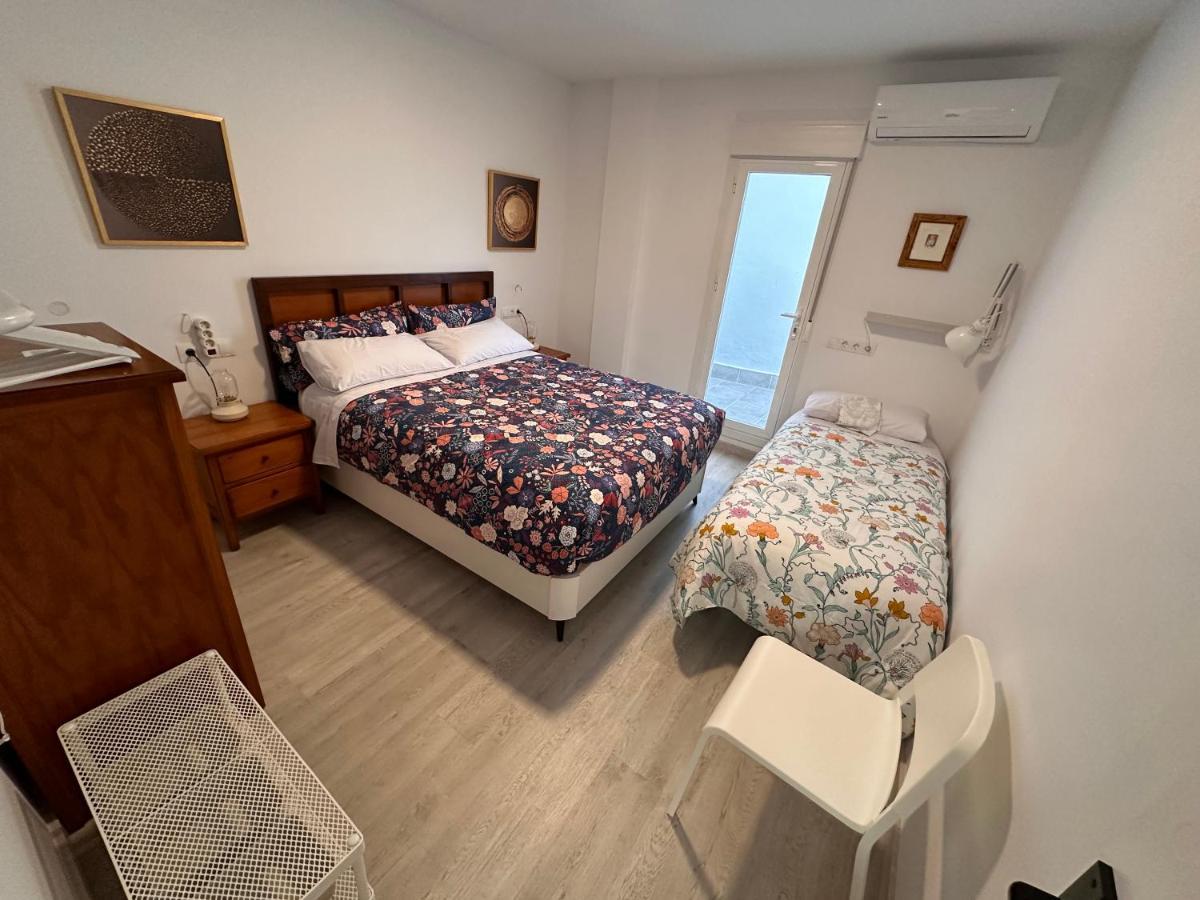 Апартаменты Nuestro Rincon Del Centro Historico Especial Grupos Terraza Parking Gratis 02 Малага Экстерьер фото